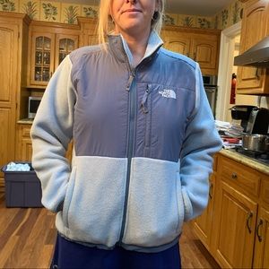 LIGHT BLUE WOMENS NORTH FACE DENALI